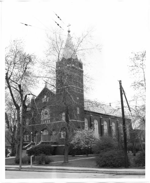 Staunton, Saint Michael the Archangel exterior 1952
